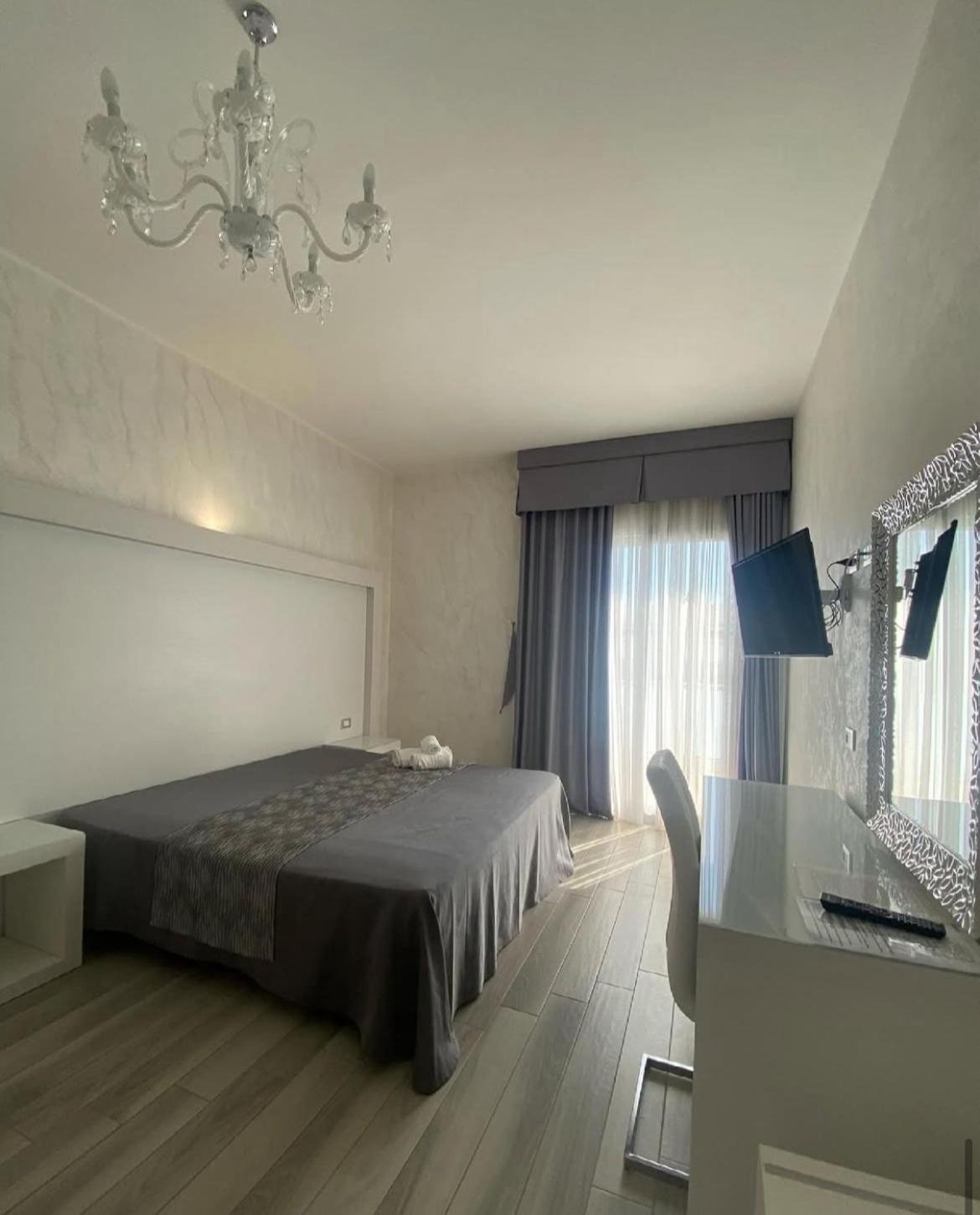 Hotel Paladini Porto Cesareo Quarto foto